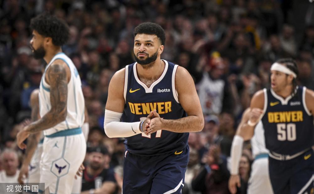 球和场上决 球和场上决