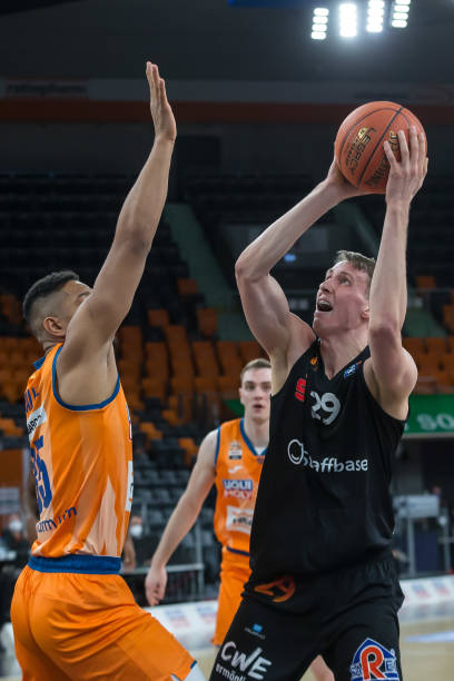 甚至在亚洲 甚至在亚洲