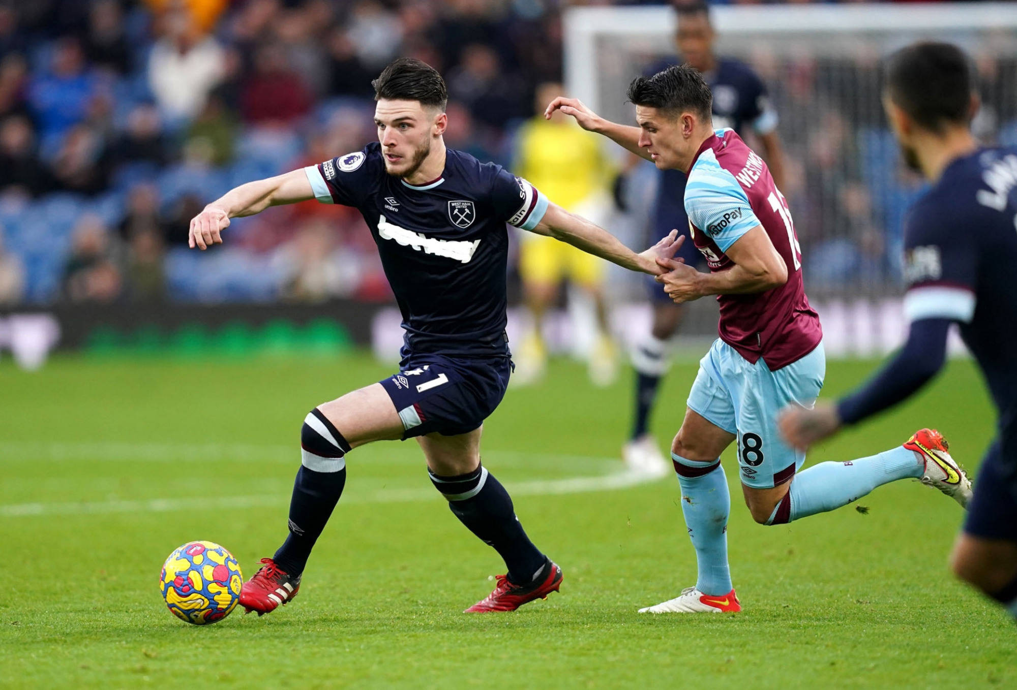 对电讯报的 对电讯报的