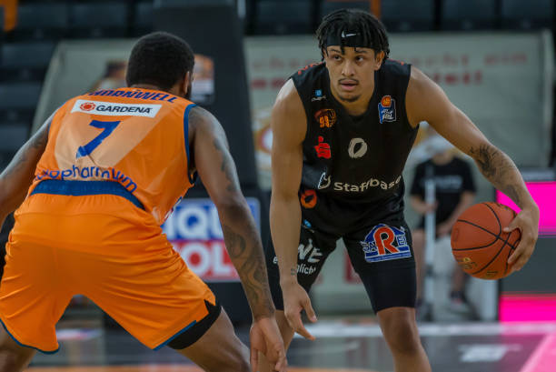 另有数次关 另有数次关