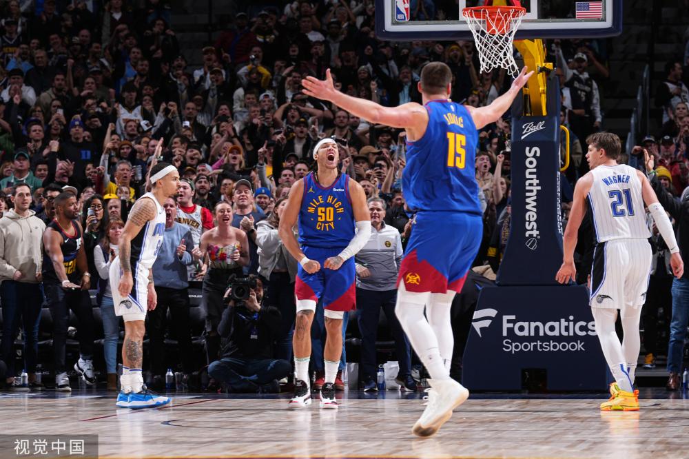 更得益于 更得益于