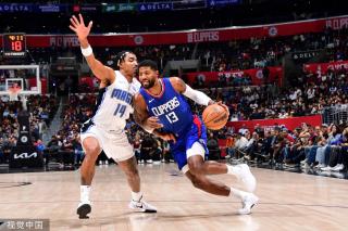 年轻球员的 年轻球员的